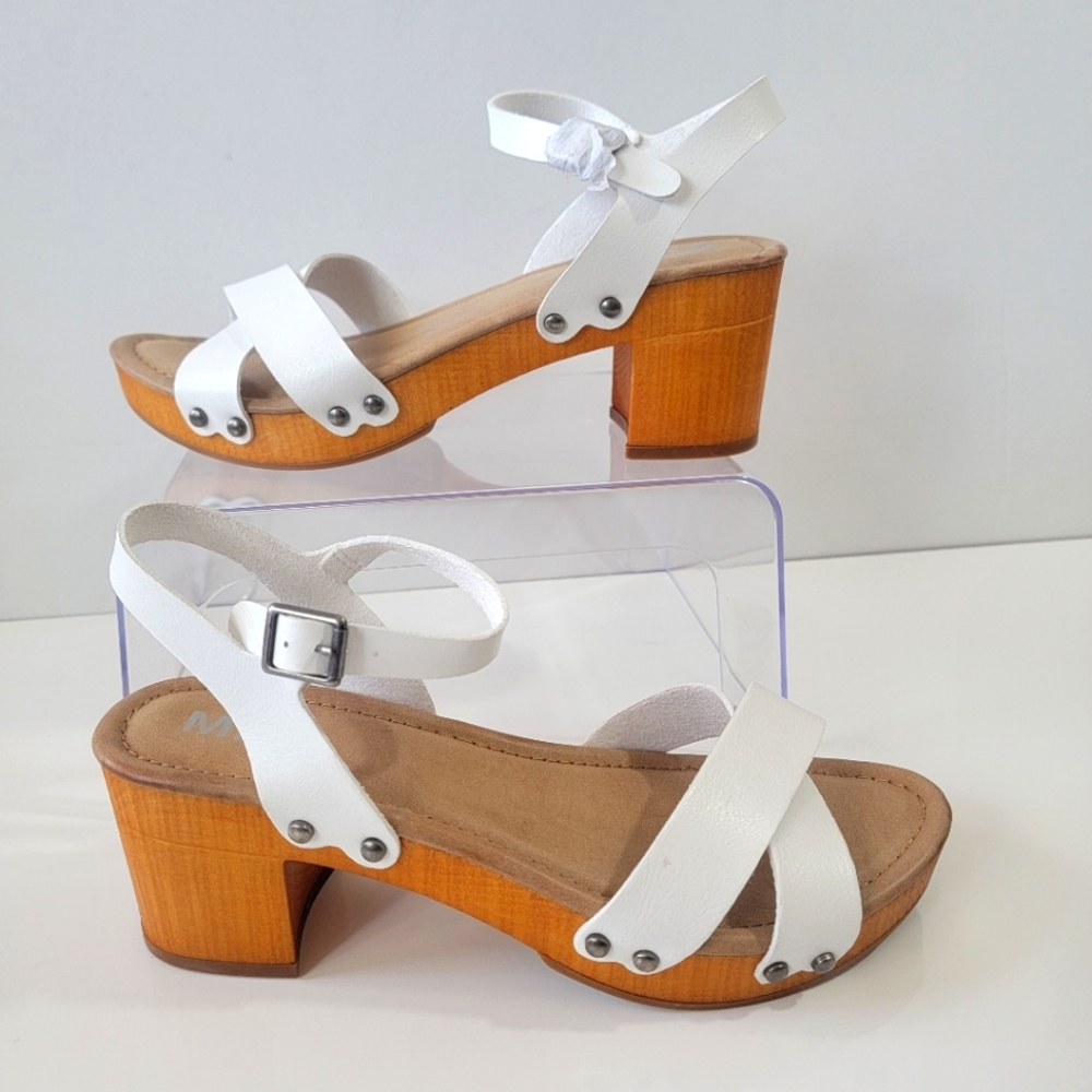 MIA White and Tan Sandals